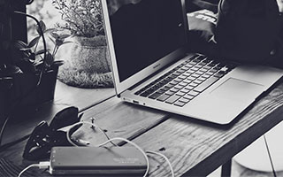 开云体育_ 德甲最佳进攻：谁将赢得金靴奖？，德甲开放观众