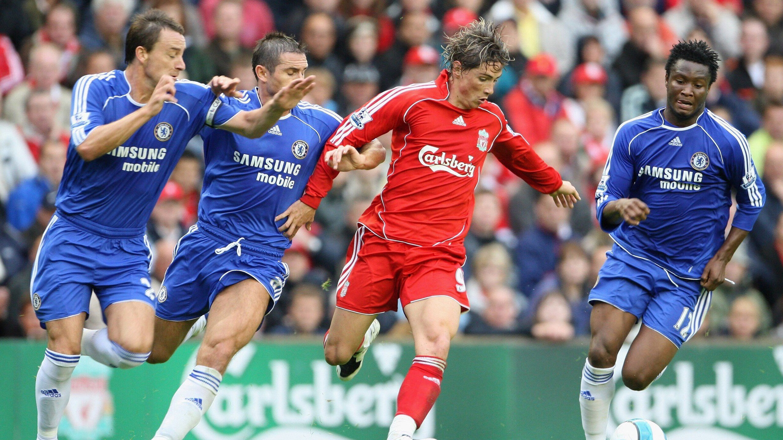 从开幕到收官:F1年度精彩瞬间集锦,2019年f1揭幕战中获得冠军的车队是