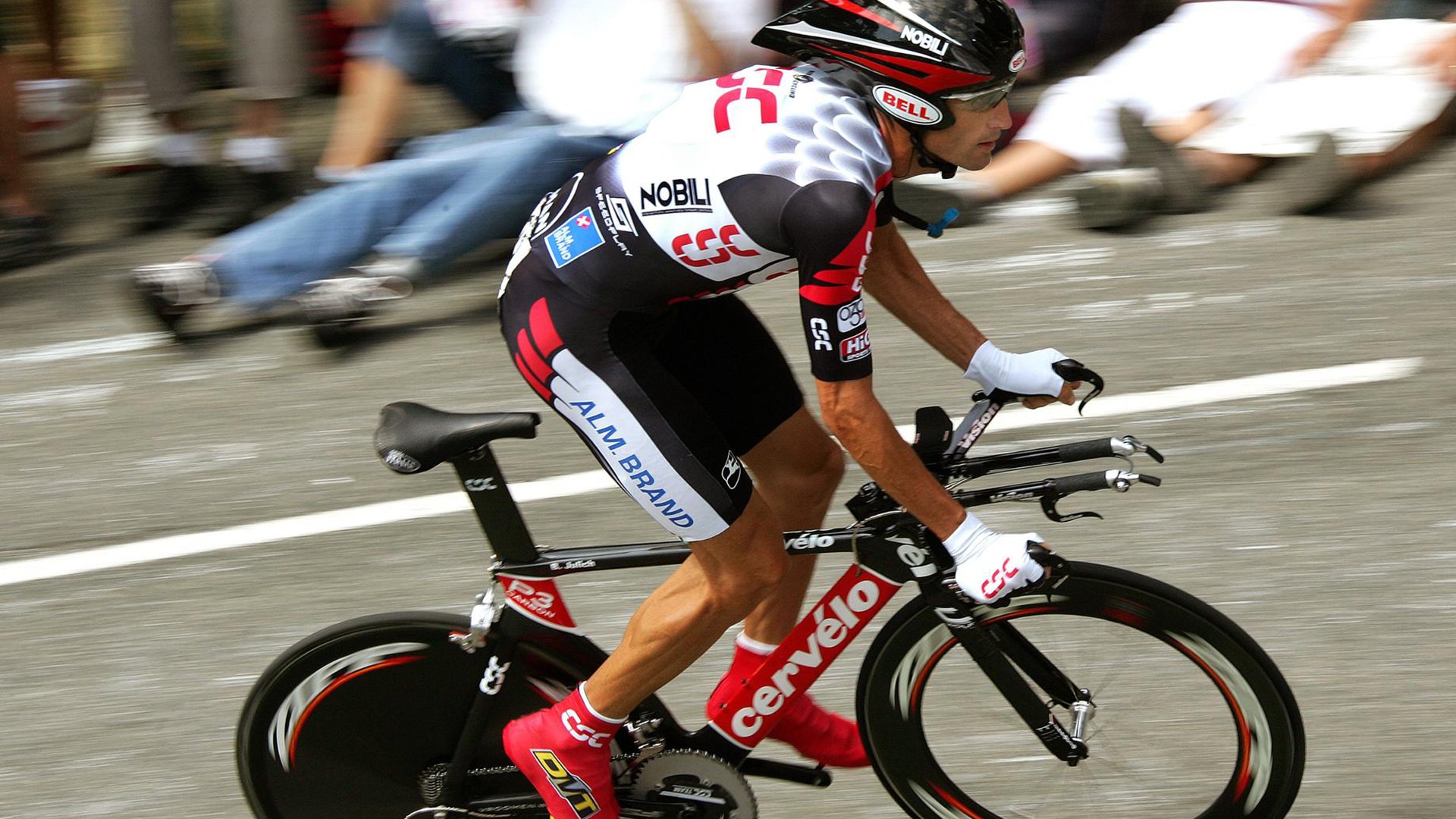 挪威队在大赛中斩获胜仗，闯入决赛阶段，挪威球队